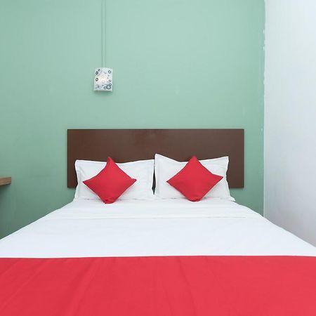 Super Oyo 218 Storytel Hotell Kota Kinabalu Exteriör bild