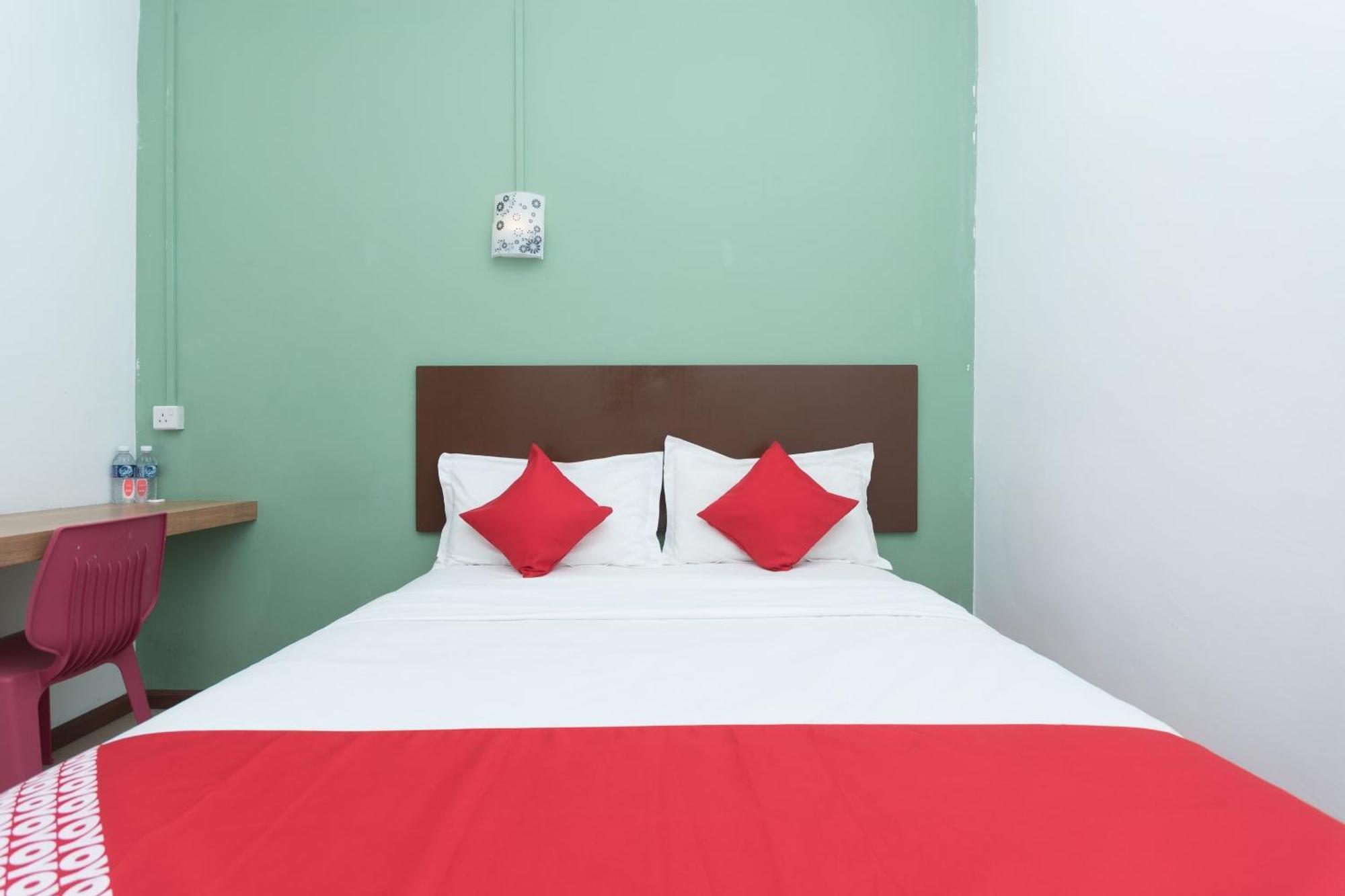 Super Oyo 218 Storytel Hotell Kota Kinabalu Exteriör bild