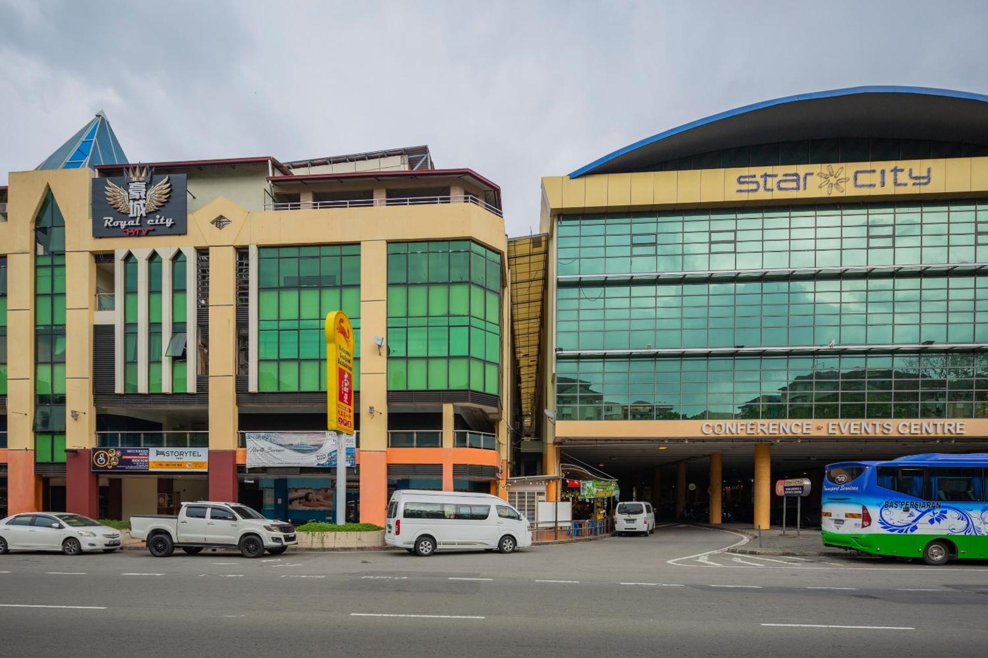Super Oyo 218 Storytel Hotell Kota Kinabalu Exteriör bild